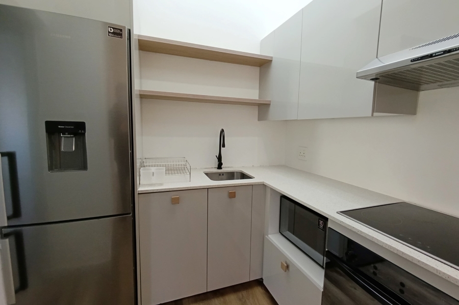 1 Bedroom Property for Sale in Sea Point Western Cape